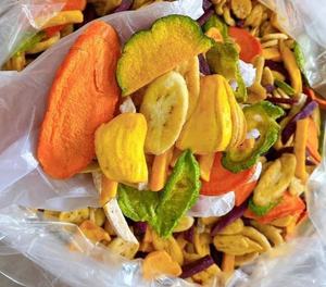 Mejor Precio 2026 Directo de Fábrica Vietnam: Snack de Frutas y Verduras Mixtas Crujientes de Alta Calidad, Bolsa de 250G, Venta al por Mayor OEM - Product Image 1