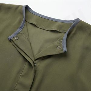 2025 OEM Kimono Abaya pour femmes musulmanes, en tissu polyester épais, doux et très extensible, col en V, manches longues, pour fêtes, Ramadan, mariages - Product Image 4