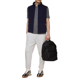 Camiseta de Manga Corta con Diseño Personalizado para Hombre y Mujer - 100% Algodón Tejido, Talla Grande, con Diseño Estampado, Haus Industries - Product Image 3