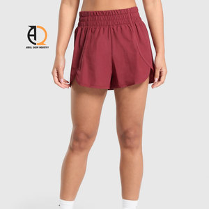 Shorts pour femmes personnalisés, taille haute, style cycliste, vêtements de sport fitness, avec effet froncé, pour le yoga et l'entraînement - Product Image 4