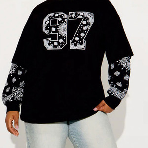 เสื้อยืดแขนยาวสีดำสำหรับผู้หญิง พิมพ์ลายเพสลีย์ สตรีทแวร์ ผ้าคอตตอนผสม สวมใส่สบายทรงหลวม เสื้อเจอร์ซีย์อเมริกันฟุตบอล - Product Image 5