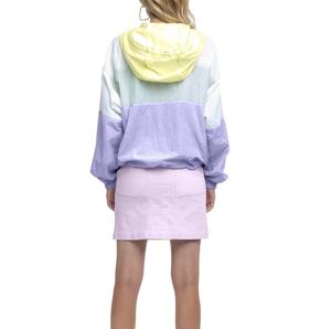 เสื้อแจ็คเก็ตกันลม OEM คุณภาพดีที่สุด น้ำหนักเบา สกรีนโลโก้ได้ กันลม กันน้ำ สำหรับผู้หญิง - Product Image 2