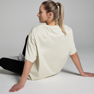 เสื้อยืดคอกลมผ้าแคนวาสสำหรับผู้หญิง ทรงหลวม ไหล่ตก สวมใส่สบาย เหมาะสำหรับออกกำลังกาย ใส่ลำลองได้ทุกวัน รับสกรีนโลโก้ สตรีทแวร์ ใส่สบายทุกวัน แห้งไว - Product Image 4