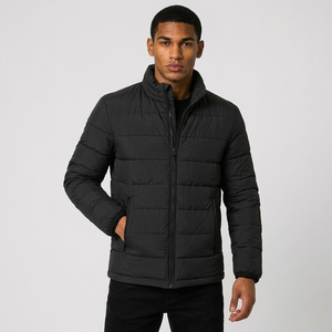 Chaqueta Acolchada Negra con Cuello Alto, Cierre de Cremallera, Resistente al Viento, Abrigo de Invierno, Corte Regular, Relleno de Poliéster, Estilo Casual - Product Image 2