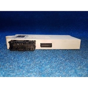 ECU และโมดูลคอมพิวเตอร์มือสองสำหรับรถยนต์ซีรีส์ 5 รุ่น 61356965050 - Product Image 3