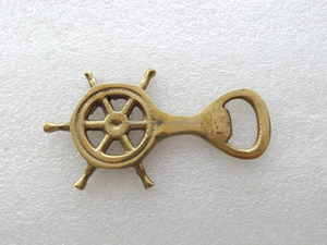 Abridor de Botellas de Cerveza Hecho a Mano de Latón, Estilo Náutico, Ecológico, para Bar, Cocina y Decoración del Hogar - Product Image 6