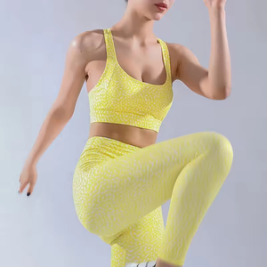 Ensemble de yoga décontracté pour femmes, nouveau style, motif uni, vêtements de sport et de fitness surdimensionnés sublimés avec service OEM ODM - Product Image 2