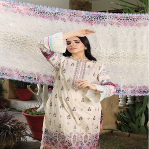 Hermosa y Elegante ropa informal para mujer, ropa diaria de 3 piezas, Pakistán, India, larga, Salwar, elegantes fiestas DhagaKari, Colección Dr Haris - Product Image 3