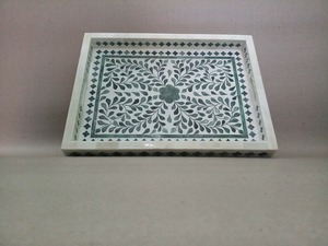 <b>Top</b> Quality Long Lasting <b>Resin</b> Serving Tray with Rectangle Shape and Side Wall Grip Design for Living Room and Dining Use - Product Image 2