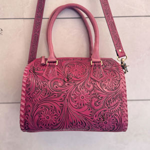 Sac à main Speedy en cuir sculpté à la main, style Gypsy Boho, fait main, couleur rose, élégant, multi-usages, vente en gros - Product Image 1