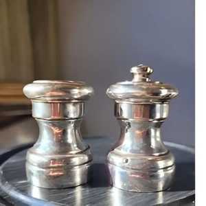 Skies Trader Antique Gold Brass <b>Salt</b> and Pepper Shakers Set Vintage Pear Shaped Metal Cruet Classic Spice Dispenser - Product Image 5