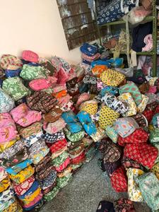 Toilerty Pouch Set Large Cotton Quilted Letter Printed Zipper Closure Wash Bag - Product Image 3