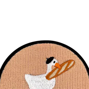 Badges en gros ODM, écussons personnalisés avec logo, patchs couronne pour casquettes, badges de marque personnalisés, patchs brodés directement de l'usine - Product Image 4