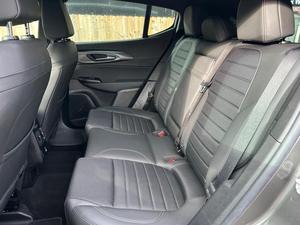MINT 2023 ROMEEO TONALEE 1,3 VGT 15.5KWH SPECIALE AUTO Q4 AWD EURO 6 5DR - Product Image 3