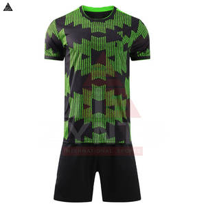 Uniforme de Rugby Rojo Personalizado a Precio de Fábrica, Bajo MOQ, Uniforme de Rugby Profesional a Precio Económico - Product Image 3