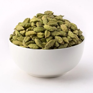 Cardamomo Verde Natural en Cápsulas Enteras Aromáticas, Cuidadosamente Recogidas, con una Rica Fragancia, Apariencia Limpia, Listas para Exportar, Especias de Primera Calidad - Product Image 1