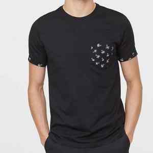 โรงงานผลิตเสื้อยืดผู้ชายรุ่นใหม่ ราคาถูก คุณภาพสูง น้ำหนักเบา สีดำและสีขาว - Product Image 6