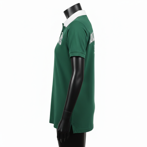 Maillot de rugby pour femme en jersey de coton épais vert forêt avec empiècements rayés blancs et patch en chenille, logo personnalisé. Maillot de rugby pour femme en coton. - Product Image 3