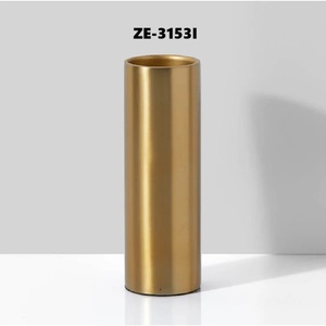 Florero de Hierro de Diseño Costero Moderno, Elegante Florero Hecho a Mano para Decoración del Hogar por ZAHID EXPORTS - Product Image 1