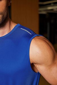 Men's Solid O-Neck <b>Sleeveless</b> Tank <b>Top</b> Spandex/Cotton Anti-Pilling Breathable Quick Dry Eco-Friendly Casual Gym Workout <b>Summer</b> - Product Image 4