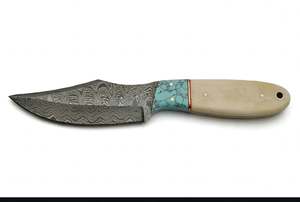 Couteau à lame large, manche pleine en pierre turquoise et os, pour le traitement sur le terrain, en acier Damas fixe de précision. - Product Image 2