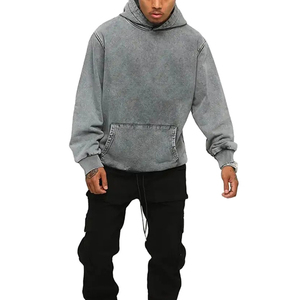 Sweat à capuche personnalisé pour homme, effet délavé, style vintage, en coton lavé, coupe oversize, texture douce et confortable, décontracté - Product Image 4