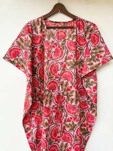 ชุดเดรสยาวแบบคาฟตันลายดอกไม้สไตล์อินเดีย ผ้าฝ้ายแท้ 100% สำหรับใส่เที่ยวทะเลหรือชายหาด เหมาะสำหรับผู้หญิง - Product Image 4