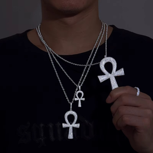 Collar con Colgante de Cruz de Plata 925 con Incrustaciones de Diamantes Moissanite para Mujer, Joyería Popular en Varios Tamaños - Product Image 2