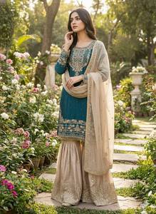 Ensemble de costume ethnique tendance en soie – Kurti brodé avec Plazzo et Dupatta de créateur - Product Image 3