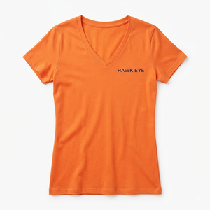 เสื้อยืดแขนสั้นคอวีผู้หญิง Hawk Eye สีส้ม ผ้าฝ้ายลำลองสำหรับฤดูร้อน ทรงปกติ ผ้าเจอร์ซีย์ พิมพ์ลายโลโก้ - Product Image 5