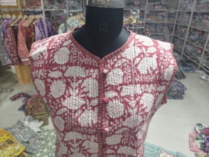 Red Floral Quilted Vest Women's V-Neck <b>Lace</b>-<b>Up</b> Patch Pocket Sleeveless Jacket Autumn Woven Polyester lining gift for her - Product Image 4