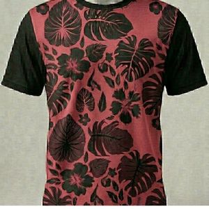 T-shirt de performance à motif floral, vêtements de sport personnalisés, haut de course en polyester - Product Image 1