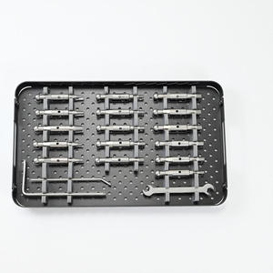 Ensemble d'instruments chirurgicaux orthopédiques pour la colonne vertébrale en acier inoxydable, système de cage PLIF Peek manuel réutilisable, qualité médicale, certifié CE par Dentavex - Product Image 3