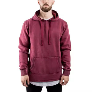 Sweat à capuche en molleton bordeaux délavé vintage pour homme, personnalisable avec cordon de serrage, couleur unie, style décontracté, vente en gros - Product Image 1