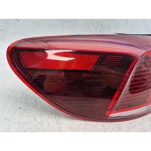 Feu arrière extérieur gauche d'occasion OEM CC 357/358 2012-2016 3C8945207T - Product Image 4
