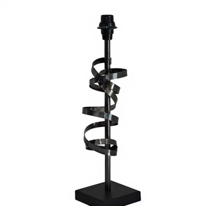 Base de lampe de table industrielle moderne en aluminium noir - Support de lampe de bureau en métal à ruban spiralé pour la décoration du salon et du bureau - Product Image 1