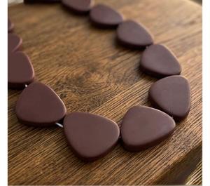 Cuentas de Resina Triangulares Estilo Boho, 10mm-30mm |   Declaración Rosa |   Caja de embalaje con orificios grandes para cuentas de cintura DIY - Product Image 6