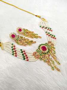 Glamorous Indian AD Jewelry Set para mujer Deslumbrante collar de latón Pendientes Combo Clásico para bodas Regalos Celebraciones - Product Image 3