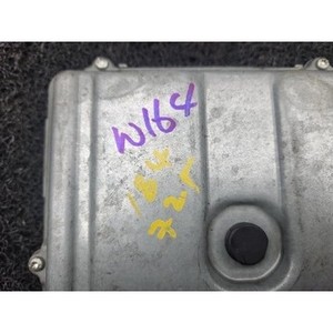 ECU และโมดูลคอมพิวเตอร์มือสองสำหรับรถยนต์ M-class รุ่น 6421509977 - Product Image 6