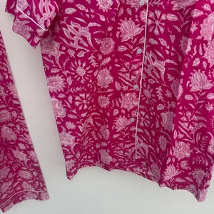 Ensemble de pyjama pour femmes en coton 100% naturel, doux, de haute qualité, à motifs floraux bohèmes, manches longues, fermeture à boutons - Product Image 3