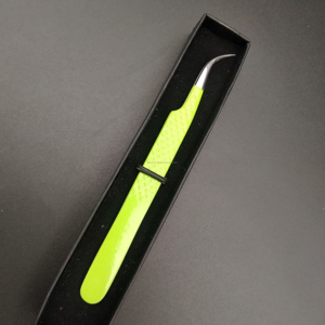 Pinzas para Pestañas con Punta Serrada Antiestática para Extensiones de Pestañas, Herramienta Profesional para Extensiones de Pestañas - Product Image 2