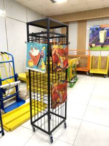 Étagère de présentation de sacs à main en métal de luxe, designs personnalisés pour les boutiques, fabriqué au Vietnam LP-HR-001 - Product Image 5