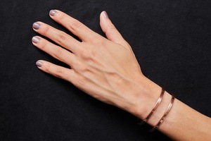 Brazalete de doble banda de cobre puro hecho a mano, joyería de metal sólido de cobre artesanal con alambre dividido, joyería curativa para hombres y mujeres, OEM liso - Product Image 2