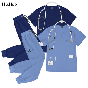 Ensembles de Blouses Médicales en Gros pour Femmes – Pantalons Joggers en Polyester Tricoté pour Infirmières, Médecins, Dentistes, Esthéticiennes et Professionnels de Spa - Product Image 1