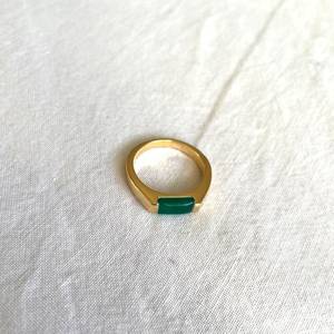 Bague empilable classique en onyx vert naturel, argent sterling plaqué or, pour fêtes et festivals, bijoux faits à la main, fournisseur en gros - Product Image 4