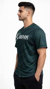 Camiseta deportiva de béisbol personalizada con tela de sublimación duradera y estilo atlético moderno - Product Image 5