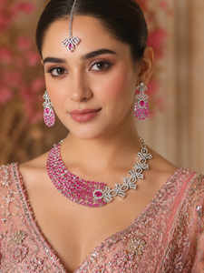 Nouveau Collier Européen Américain à Col Ouvert, Motif Floral, en Cuivre et Zircon, Plaqué Or 18K, pour Robe de Soirée de Luxe - Product Image 2