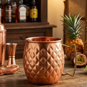 Taza Moscow Mule de Cobre Martillado con Asa - Vajilla de Cobre Pulido - Product Image 2