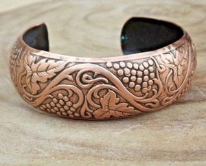 Bracelet en cuivre ajustable, manchette ouverte faite à la main, bijoux de guérison pour hommes et femmes, fournisseur en gros - Product Image 4