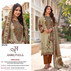 Nueva Variedad de Muselina de Viscosa con Estampado Digital - Conjunto de Salwar, Traje y Dupatta con Aari y Trabajo Manual - Fabricante de Surat - Product Image 6